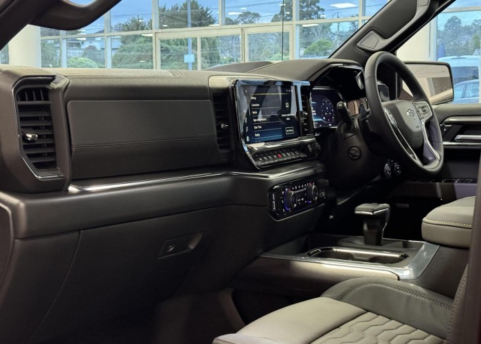 Used 1
                    CHEVROLET
                     for Sale Image