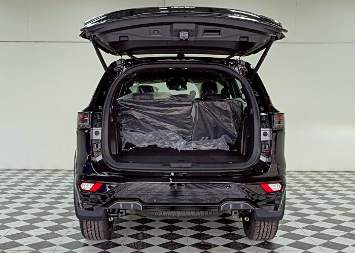 Used 7
                    ISUZU
                     for Sale Image