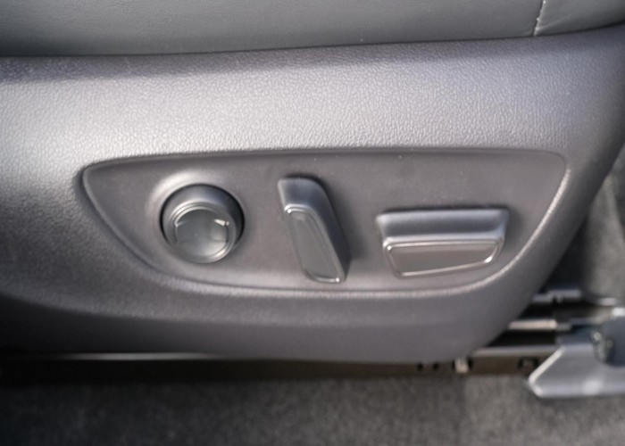 Used 1
                    TOYOTA
                     for Sale Image