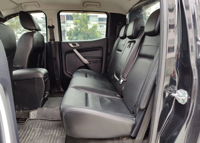 Used 8
                    FORD
                     for Sale Image