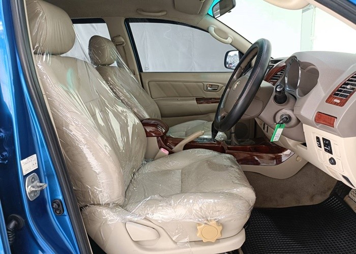 Used 5
                    TOYOTA
                     for Sale Image