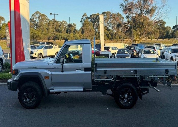 Used 1
                    TOYOTA
                     for Sale Image