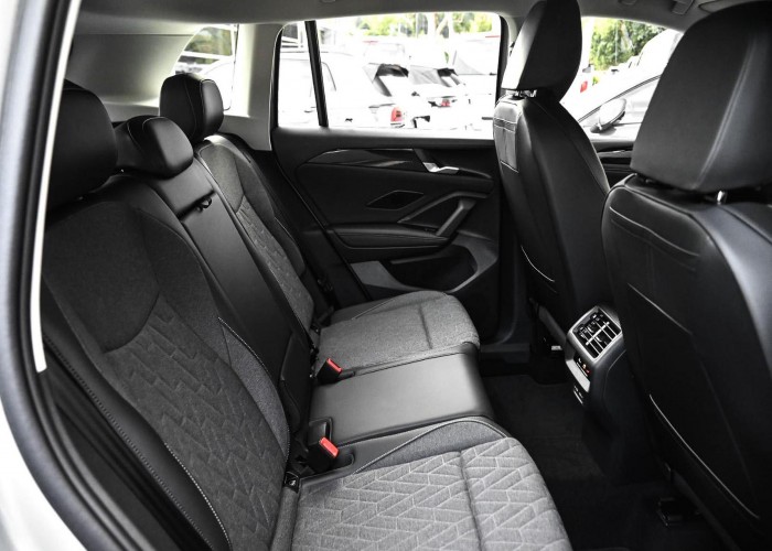 Used 1
                    VOLKSWAGEN
                     for Sale Image