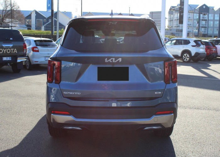 Used 1
                    KIA
                     for Sale Image